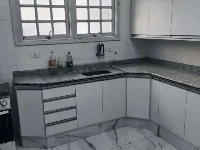 Casa / Sobrado para Locação em Bertioga/SP Indaia 4 Quartos