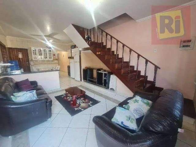 Casa / Sobrado para Locação em Bertioga/SP Maitinga 3 Quartos