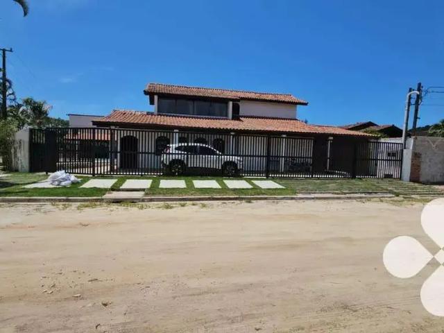 Casa / Sobrado para Locação em Bertioga/SP São Lourenço 4 Quartos