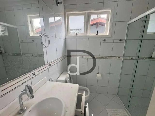 Casa / Sobrado para Locação em Bertioga/SP Riviera de São Lourenço 5 Quartos