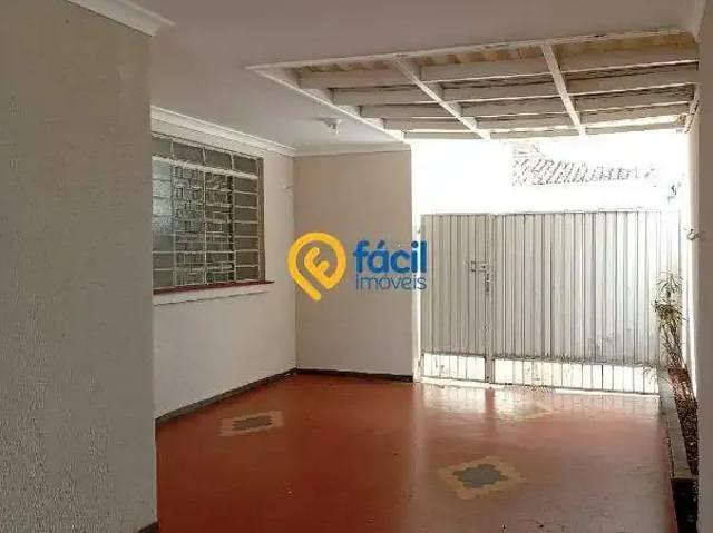 Casa / Sobrado para Locação em Birigui/SP Centro 3 Quartos