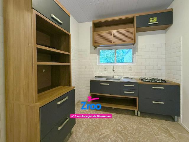 Casa / Sobrado para Locação em Blumenau/SC Velha 2 Quartos