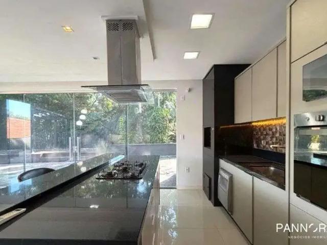 Casa / Sobrado para Locação em Blumenau/SC Velha 3 Quartos