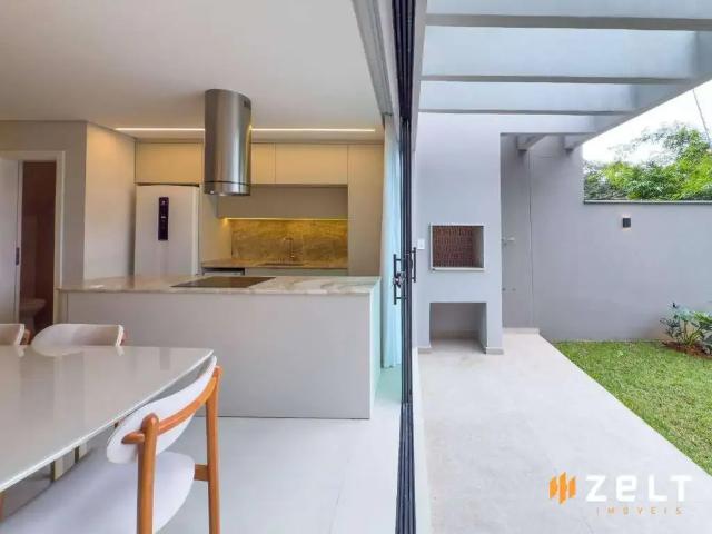 Casa / Sobrado para Locação em Blumenau/SC Velha 3 Quartos