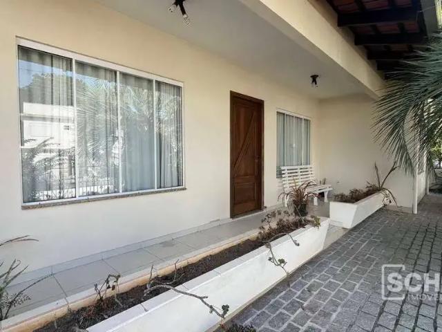 Casa / Sobrado para Locação em Blumenau/SC Velha 3 Quartos