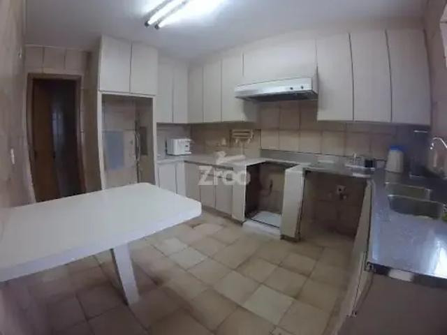 Casa / Sobrado para Locação em Blumenau/SC Victor Konder 5 Quartos