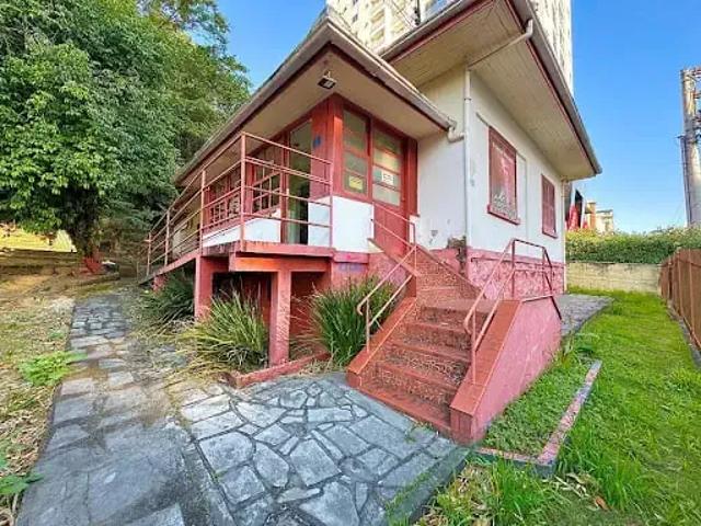 Casa / Sobrado para Locação em Blumenau/SC Vila Nova 1 Quartos