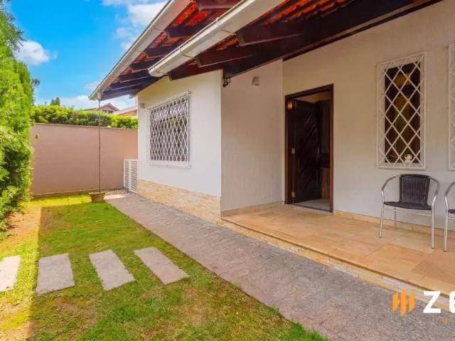 Casa / Sobrado para Locação em Blumenau/SC Vila Nova 4 Quartos
