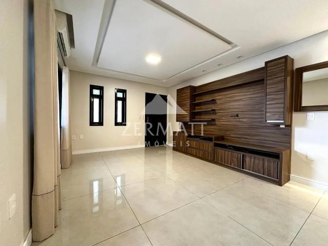 Casa / Sobrado para Locação em Blumenau/SC Vila Nova 4 Quartos