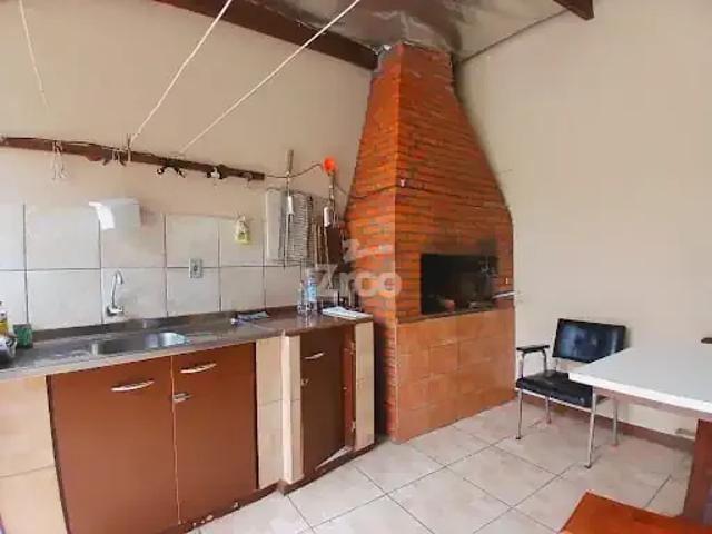 Casa / Sobrado para Locação em Blumenau/SC Vila Nova 4 Quartos