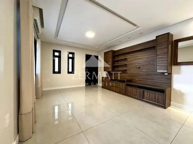 Casa / Sobrado para Locação em Blumenau/SC Vila Nova 4 Quartos