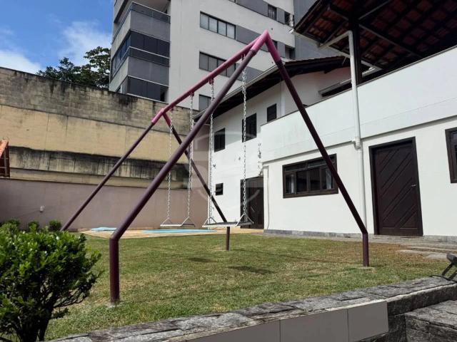 Casa / Sobrado para Locação em Blumenau/SC Vila Nova 5 Quartos