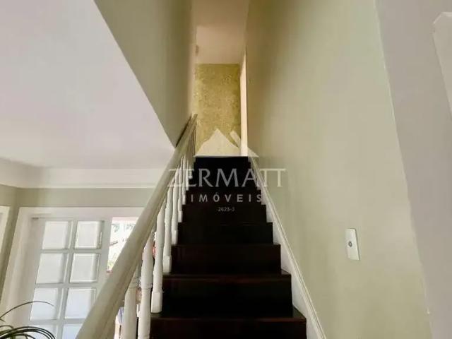 Casa / Sobrado para Locação em Blumenau/SC Água Verde 3 Quartos