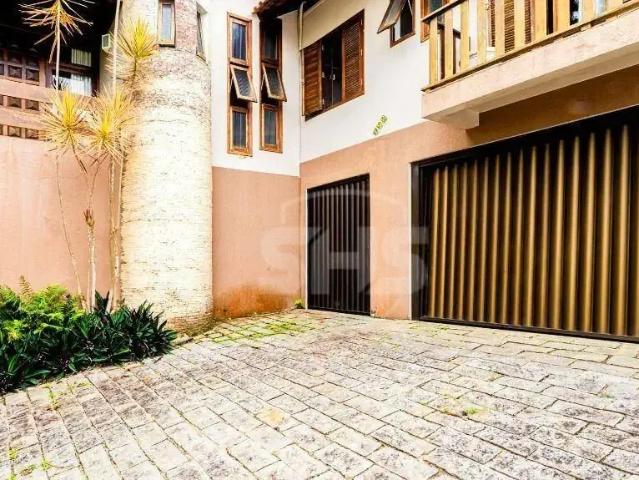 Casa / Sobrado para Locação em Blumenau/SC Água Verde 4 Quartos