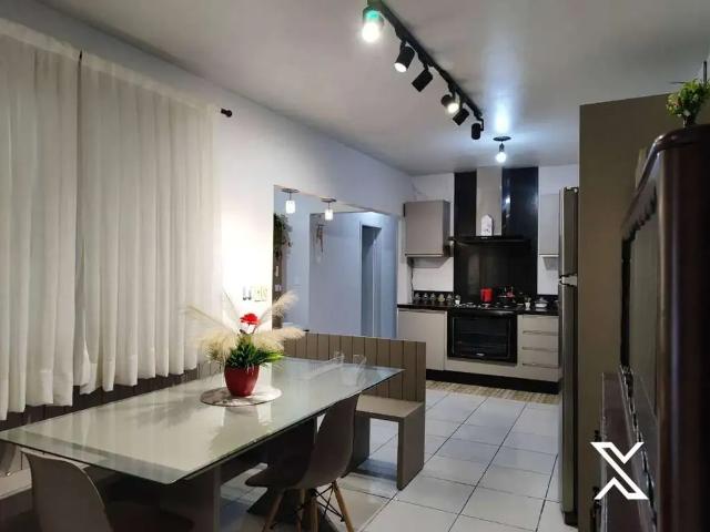 Casa / Sobrado para Locação em Blumenau/SC Asilo 4 Quartos