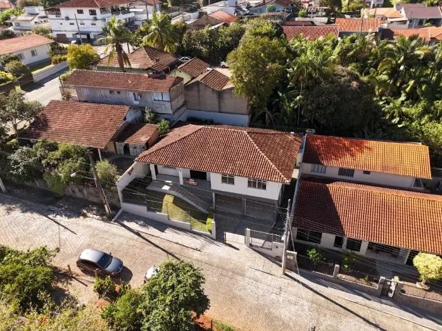 Casa / Sobrado para Locação em Blumenau/SC Escola Agrícola 3 Quartos