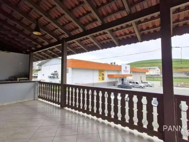 Casa / Sobrado para Locação em Blumenau/SC Fortaleza Alta 5 Quartos