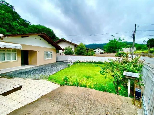 Casa / Sobrado para Locação em Blumenau/SC Itoupava Central 4 Quartos