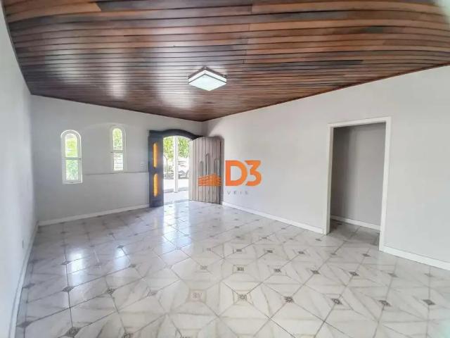 Casa / Sobrado para Locação em Blumenau/SC Itoupava Seca 5 Quartos