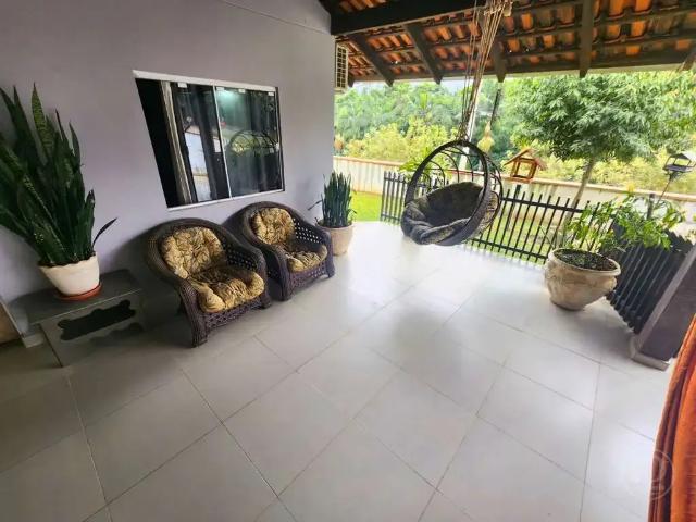 Casa / Sobrado para Locação em Blumenau/SC Passo Manso 4 Quartos