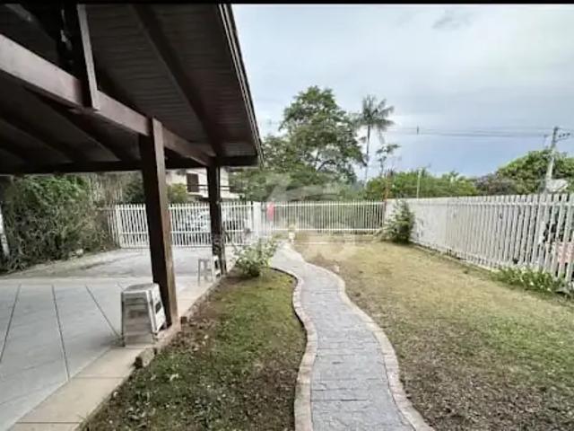 Casa / Sobrado para Locação em Blumenau/SC Ponta Aguda 5 Quartos