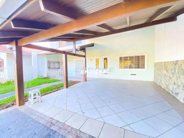 Casa / Sobrado para Locação em Blumenau/SC Ponta Aguda 5 Quartos