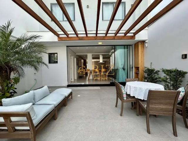 Casa / Sobrado para Locação em Blumenau/SC Ponta Aguda 3 Quartos