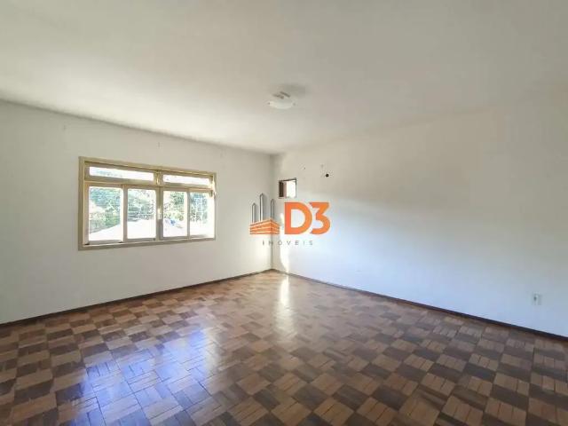 Casa / Sobrado para Locação em Blumenau/SC Progresso 4 Quartos