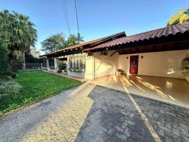 Casa / Sobrado para Locação em Blumenau/SC Salto do Norte 3 Quartos