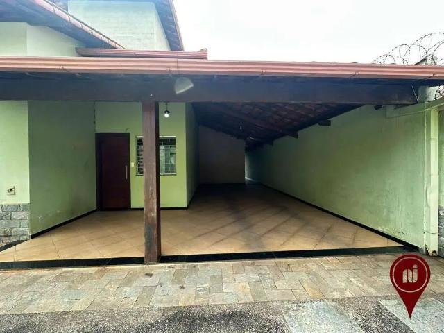 Casa / Sobrado para Locação em Brumadinho/MG Grajaú 3 Quartos