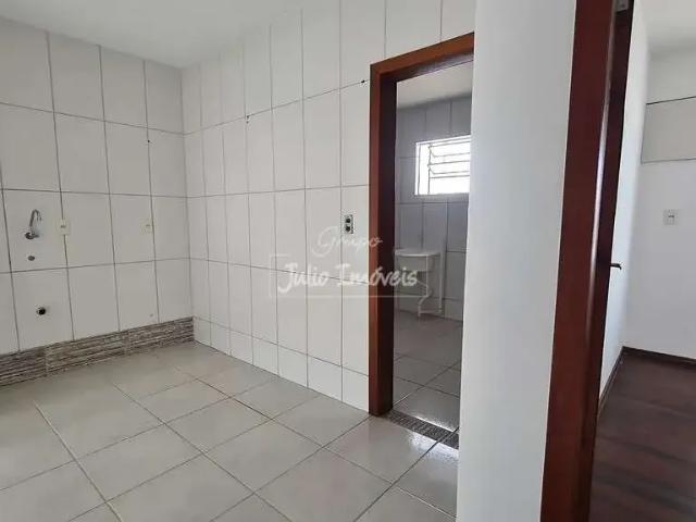 Casa / Sobrado para Locação em Brusque/SC Centro I 2 Quartos