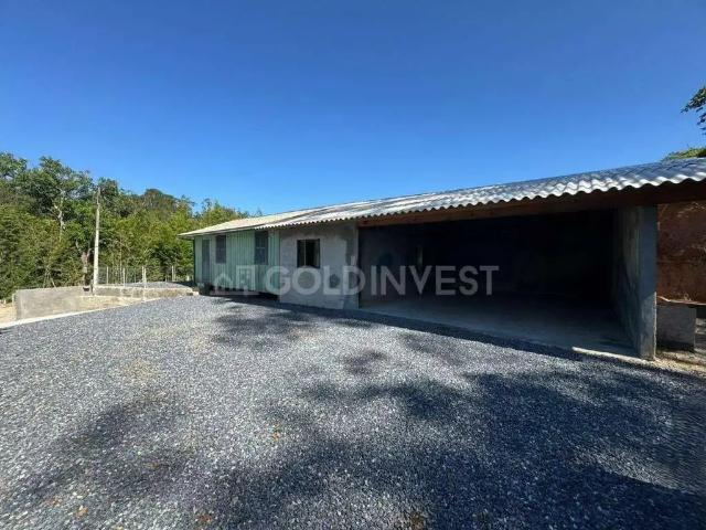 Casa / Sobrado para Locação em Brusque/SC Primeiro de Maio 2 Quartos