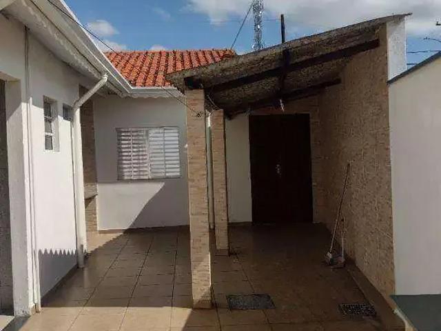 Casa / Sobrado para Locação em Bragança Paulista/SP Vila Mota 3 Quartos