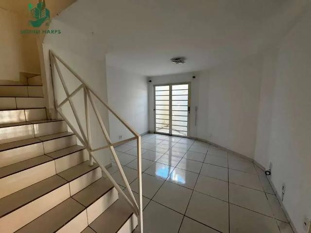 Casa / Sobrado para Locação em Bragança Paulista/SP Vila Santa Libânia 2 Quartos