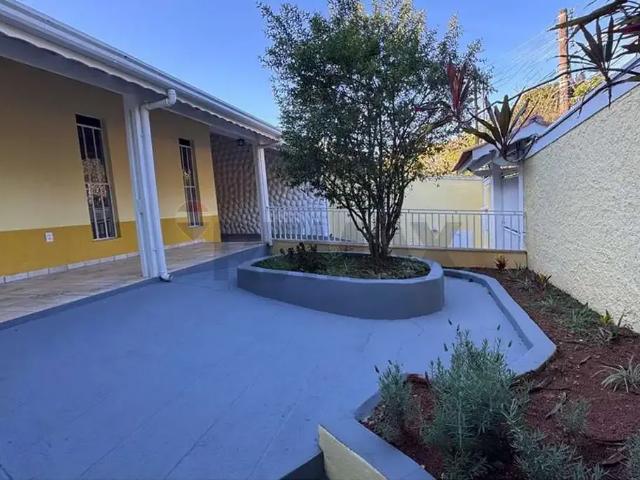Casa / Sobrado para Locação em Bragança Paulista/SP Jardim América 3 Quartos