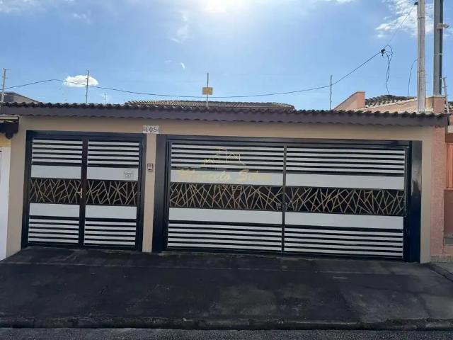 Casa / Sobrado para Locação em Bragança Paulista/SP Jardim do Lago 3 Quartos