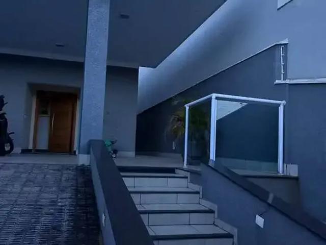 Casa / Sobrado para Locação em Bragança Paulista/SP Residencial das Ilhas 3 Quartos