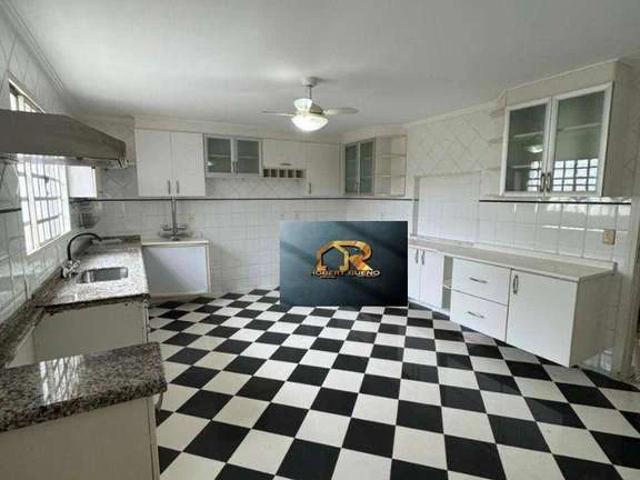 Casa / Sobrado para Locação em Bragança Paulista/SP Residencial Euroville 3 Quartos