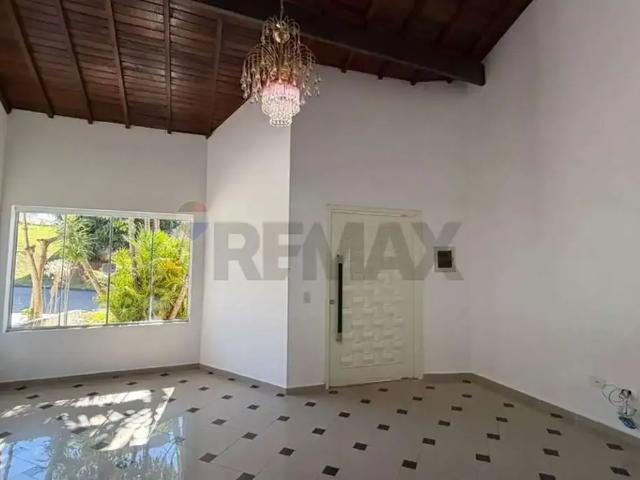Casa / Sobrado para Locação em Bragança Paulista/SP Residencial Euroville 3 Quartos