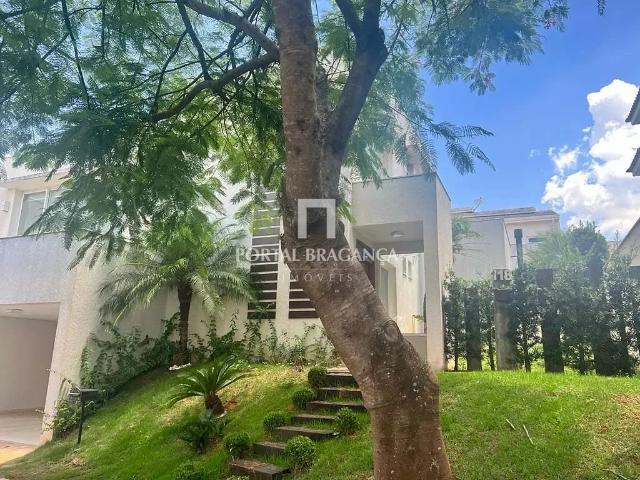 Casa / Sobrado para Locação em Bragança Paulista/SP Residencial Euroville 3 Quartos