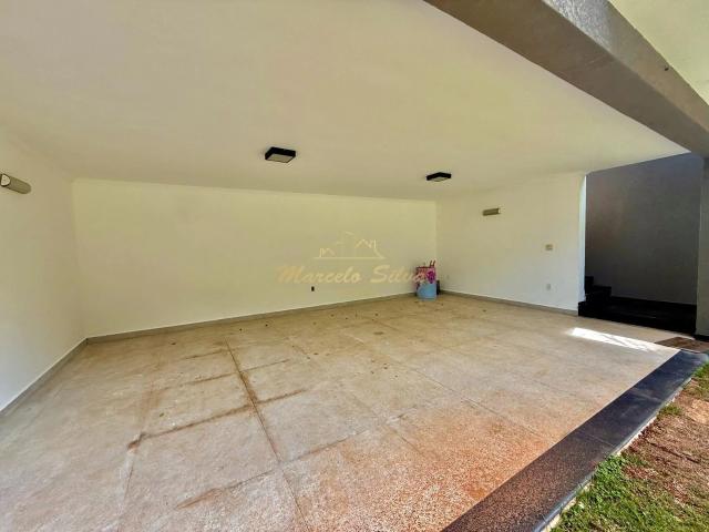 Casa / Sobrado para Locação em Bragança Paulista/SP Residencial Euroville 4 Quartos