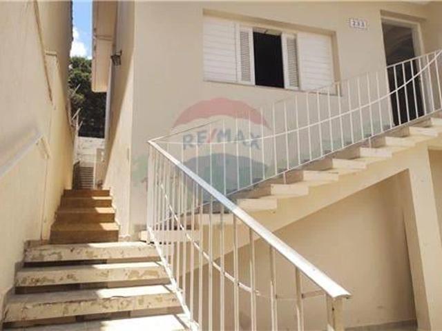Casa / Sobrado para Locação em Bragança Paulista/SP Santa Luzia 4 Quartos
