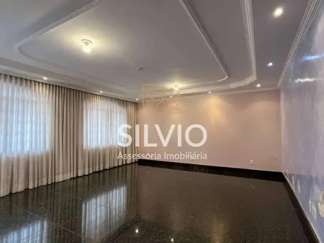 Casa / Sobrado para Locação em Brasília/DF Taguatinga Norte Taguatinga 5 Quartos
