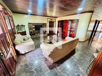 Casa / Sobrado para Locação em Brasília/DF Águas Claras 6 Quartos