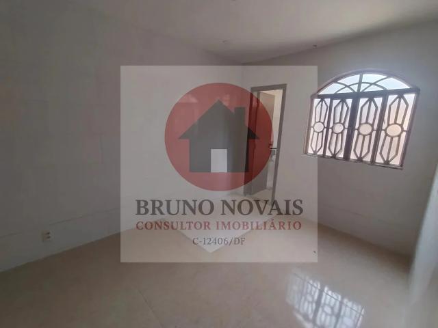 Casa / Sobrado para Locação em Brasília/DF Areal Águas Claras 4 Quartos