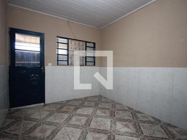 Casa / Sobrado para Locação em Brasília/DF Ceilândia 2 Quartos