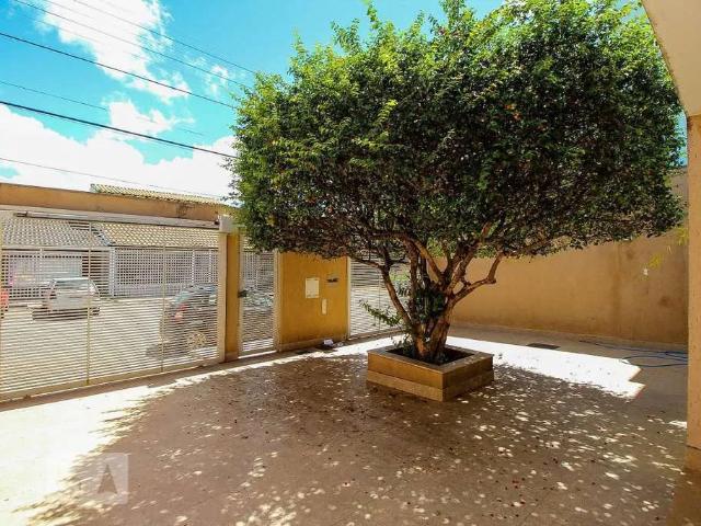 Casa / Sobrado para Locação em Brasília/DF Guará I 3 Quartos
