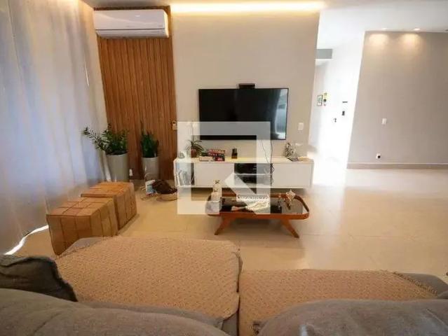 Casa / Sobrado para Locação em Brasília/DF Jardim Botânico Lago Sul 5 Quartos