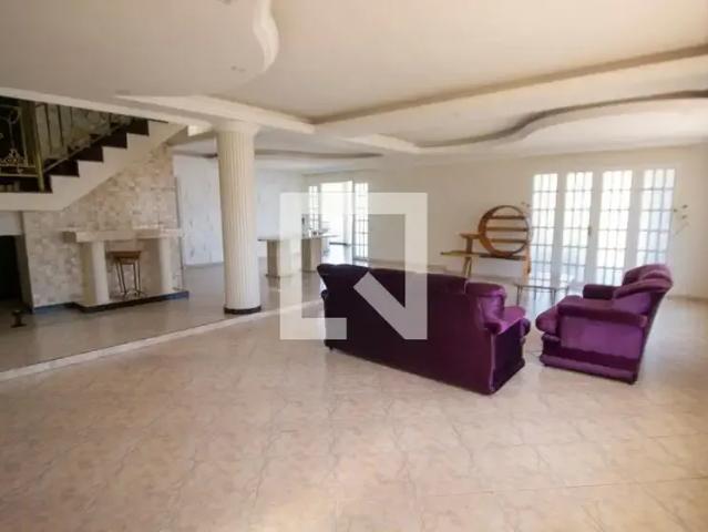 Casa / Sobrado para Locação em Brasília/DF Lago Sul 6 Quartos