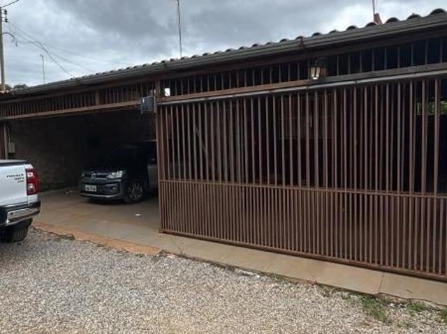 Casa / Sobrado para Locação em Brasília/DF Riacho Fundo I 2 Quartos